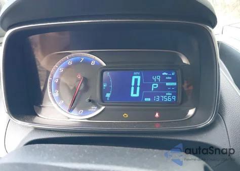 2015 Chevrolet Trax 1Ls z USA, uszkodzony, nr VIN KL7CJPSB0FB198204